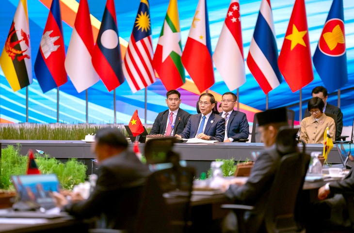 Phó thủ tướng đề xuất định hướng hợp tác giữa ASEAN và các đối tác