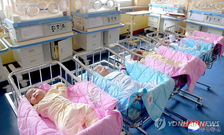 Triều Tiên đón ca sinh năm đầu tiên trong lịch sử Triều Tiên đón ca sinh năm đầu tiên trong lịch sử