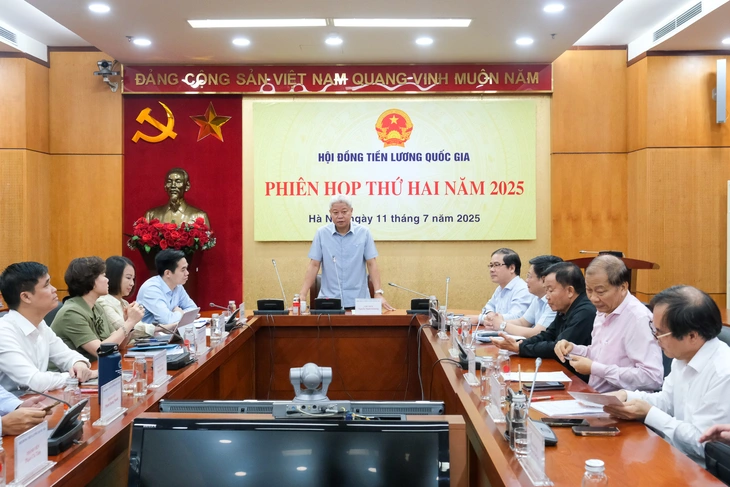 Chốt đề xuất tăng lương tối thiểu vùng 7,2% Chốt đề xuất tăng lương tối thiểu vùng 7,2%