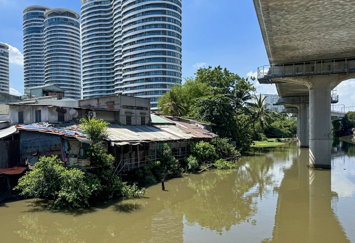 Hàng ngàn hộ dân ở rạch Văn Thánh sẽ được bồi thường ra sao? Hàng ngàn hộ dân ở rạch Văn Thánh sẽ được bồi thường ra sao?