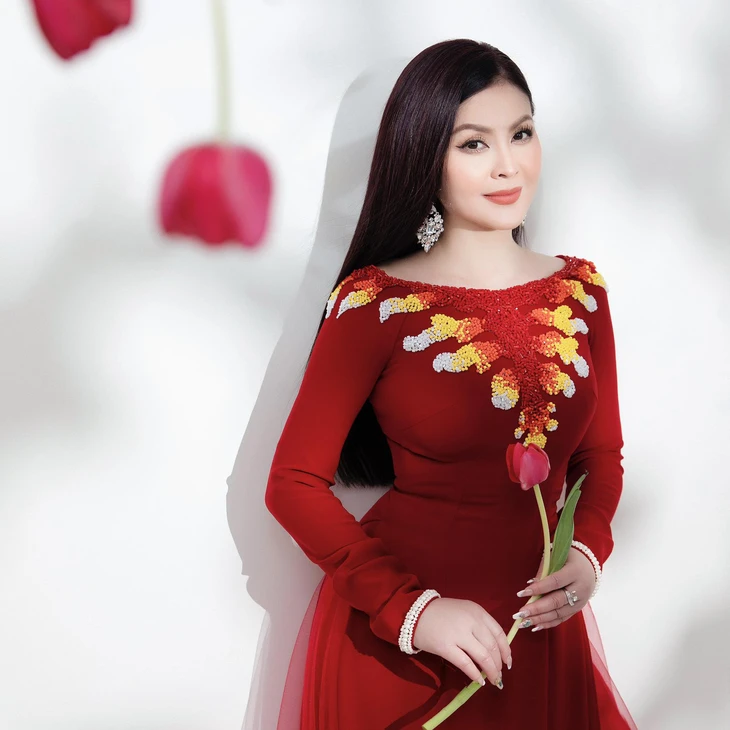 Nữ diễn viên sang Mỹ 'trốn dư luận' vì scandal đời tư, giờ ra sao sau 20 năm? - Ảnh 2.