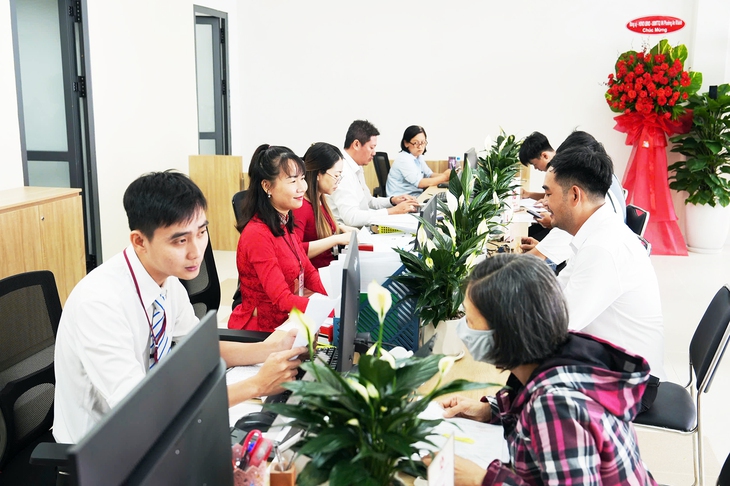 Tăng 7,2% lương tối thiểu vùng: Tạo động lực cho người lao động - Ảnh 2. lương tối thiểu - Ảnh 2.