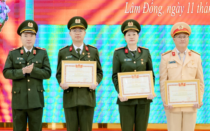 Bắt 4 nghi phạm giam giữ con bạc Trung Quốc để đòi nợ ở Đà Nẵng - Ảnh 2.