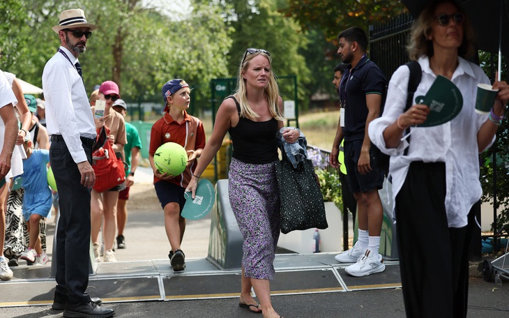 Jannik Sinner vô địch Wimbledon 2025 nhận thưởng chưa từng có ở Grand Slam - Ảnh 3.