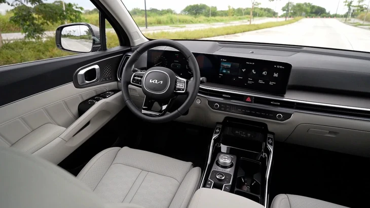 Loạt xe SUV đã nhận đặt cọc ở Việt Nam, chỉ chờ ngày ra mắt - Ảnh 7.