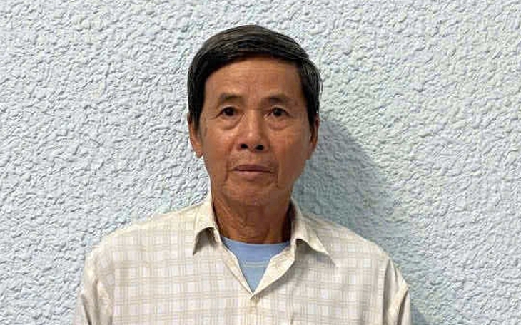 Khen thưởng các đơn vị phá đường dây sản xuất, bán liên tỉnh ma túy dạng cỏ quy mô lớn ở Mỹ Tho - Ảnh 3.