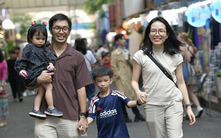 Sẽ hỗ trợ 13 triệu đồng cho mỗi bé chào đời để khuyến sinh? - Ảnh 2.