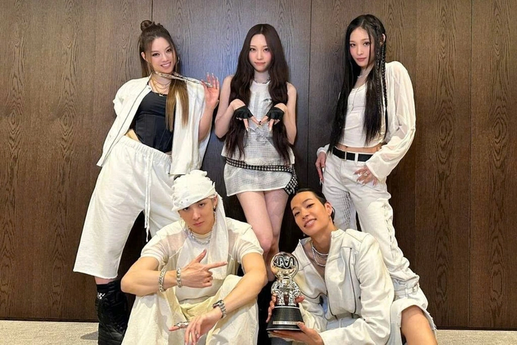 The Black Label - Ảnh 2.