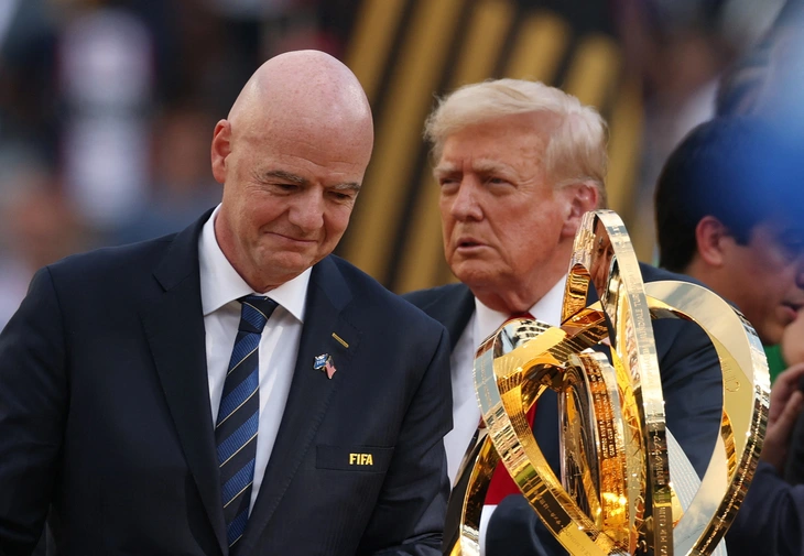 Club World Cup 2025 giúp FIFA thu về 2 tỉ đô la - Ảnh 1.