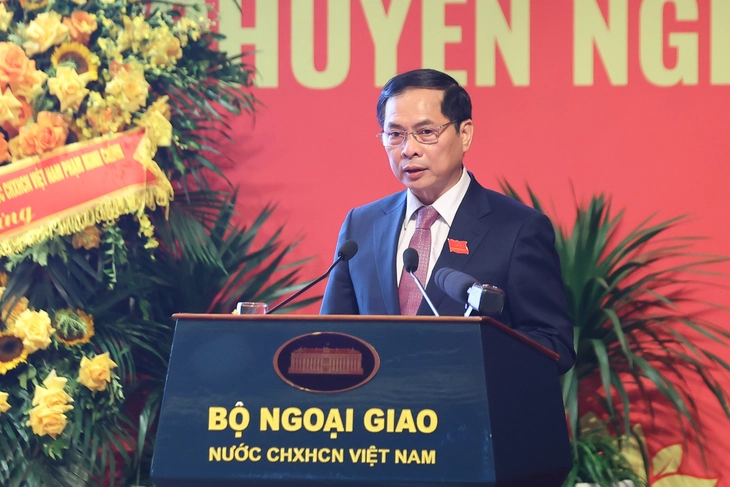 Chỉ định ông Bùi Thanh Sơn làm bí thư Đảng ủy Bộ Ngoại giao nhiệm kỳ 2025 - 2030 - Ảnh 2.