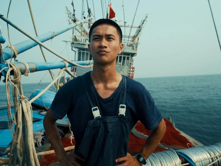 'Đàn cá gỗ': Bộ phim ngắn sống dậy nhờ hit quốc dân 'Phép màu' - Ảnh 1. Đàn cá gỗ - Ảnh 1.