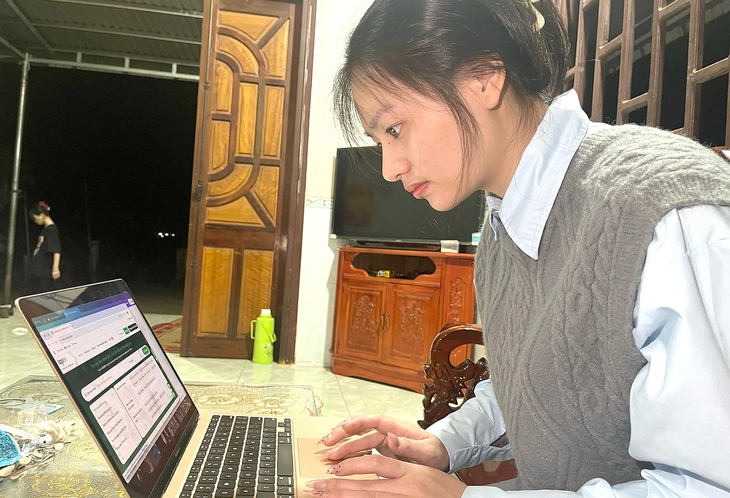 Loay hoay xin việc sau tốt nghiệp - Kỳ 3: Khi bằng cấp chưa là đáp số cuối cùng - Ảnh 1. Loay hoay xin việc sau tốt nghiệp - Kỳ 3: Khi bằng cấp chưa là đáp số cuối cùng - Ảnh 1.