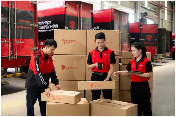 247Express tung diện mạo mới mang tinh thần ‘chiến binh giao vận’ - Ảnh 1.