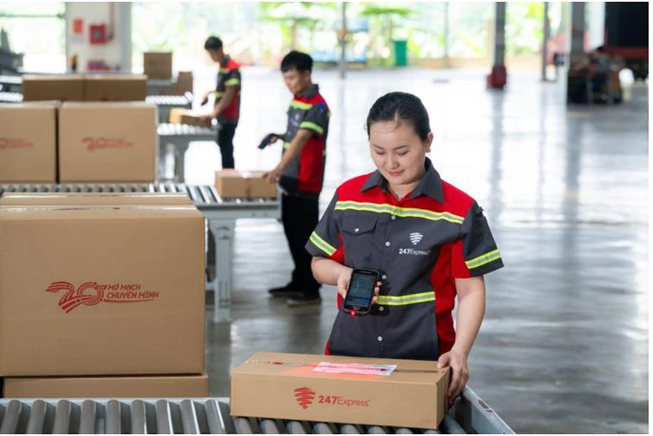 247Express tung diện mạo mới mang tinh thần ‘chiến binh giao vận’ - Ảnh 4.