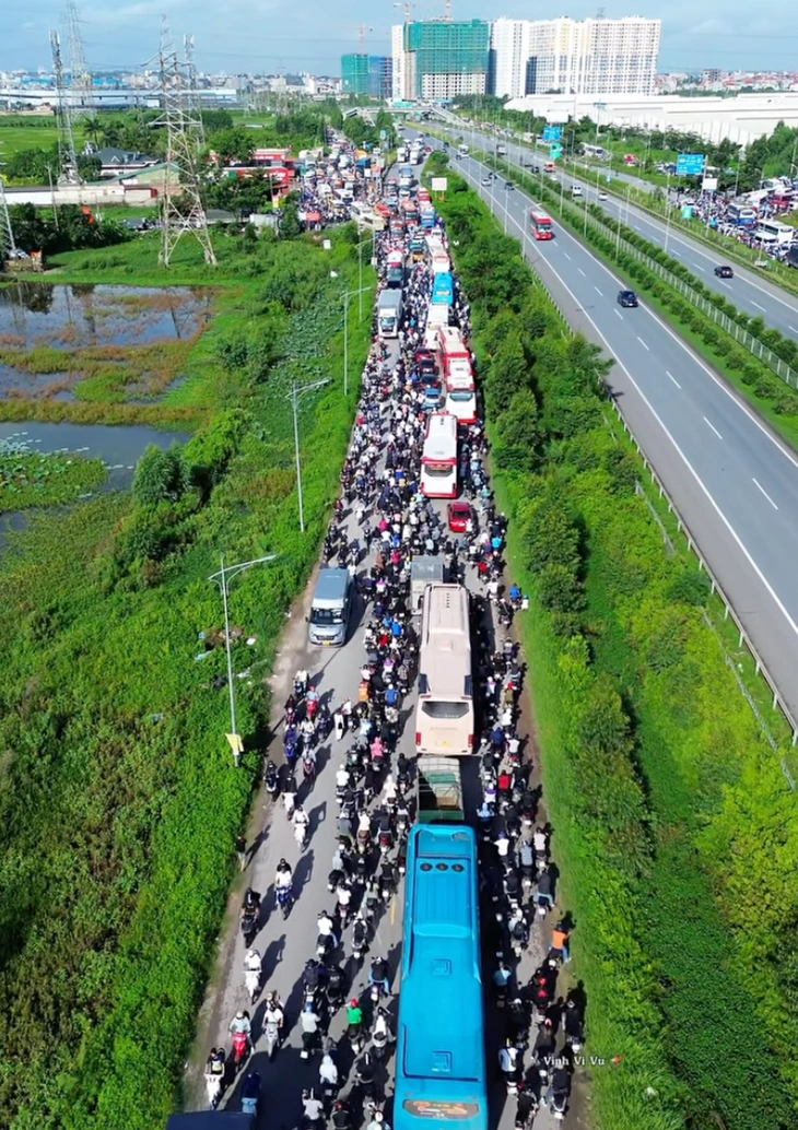 Bắc Ninh chỉ đạo 'nóng' về ùn tắc giao thông từ đề nghị của Foxconn - đối tác của Apple - Ảnh 1. apple - Ảnh 1.