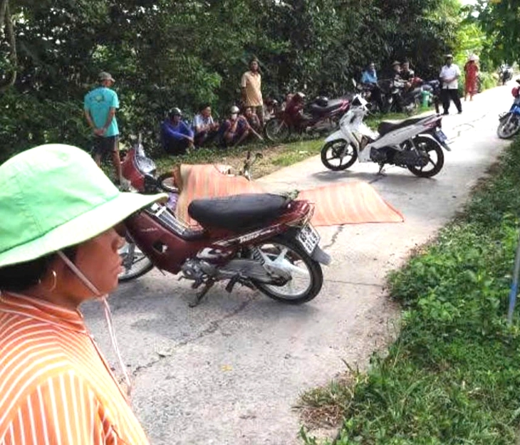 Khởi tố người đàn ông đâm chết người rồi cố thủ trong nhà hơn 3 giờ đồng hồ - Ảnh 1.