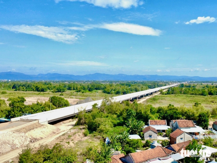 cao tốc - Ảnh 1.
