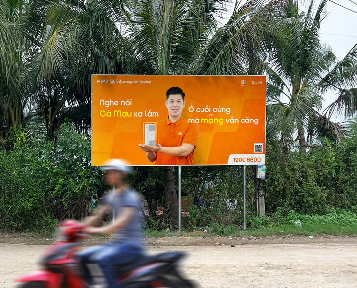 FPT ‘phủ cam’ toàn quốc: 1000 lời chào sáng tạo đậm bản sắc Việt - Ảnh 2.