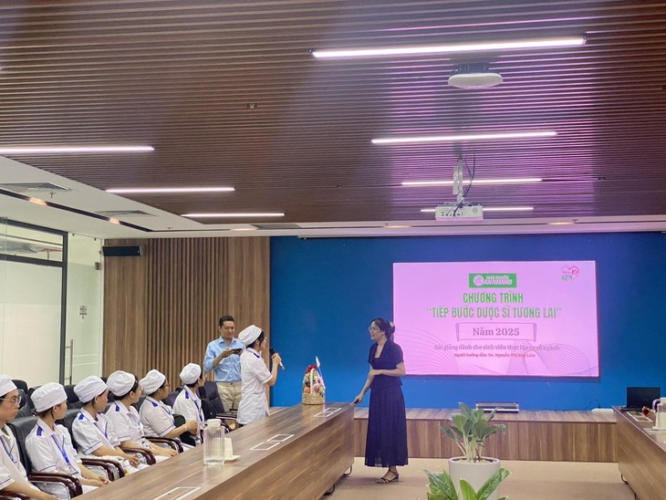 An Khang chung tay đào tạo, mở rộng cơ hội việc làm sinh viên dược - Ảnh 2.