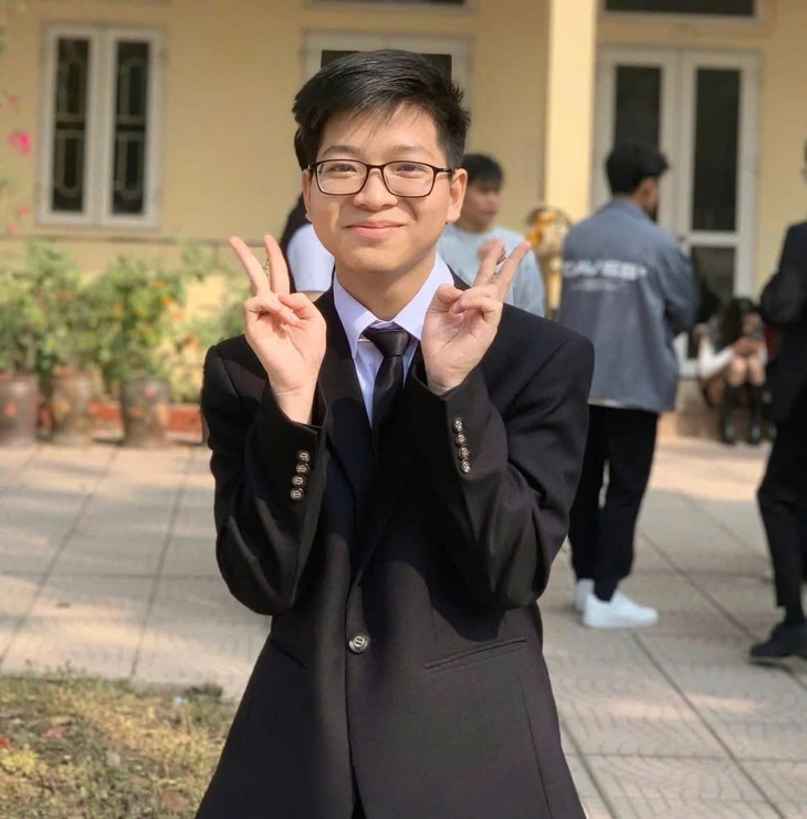 thủ khoa - Ảnh 2.