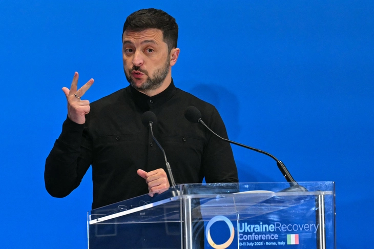 Ukraine - Ảnh 1.