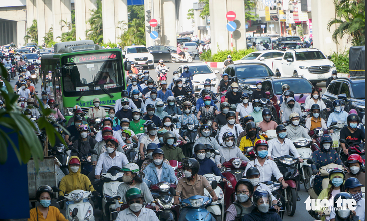 xe điện - Ảnh 1.