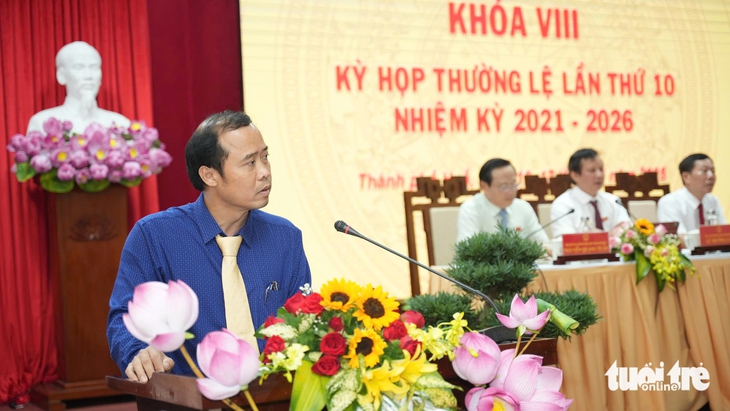Chống ùn tắc giao thông ở Huế: 'Cho rẽ phải, đèn tín hiệu phải sáng cả ngày' - Ảnh 4.