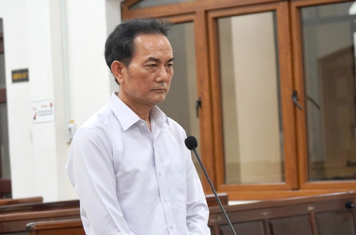 Vụ án khu dân cư Phước Thái: Cựu phó chủ tịch UBND tỉnh Đồng Nai Võ Văn Chánh hầu tòa - Ảnh 1.