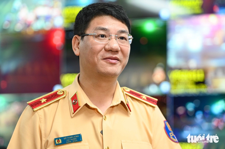 Công bố số điện thoại của cục trưởng Cảnh sát giao thông để người dân phản ánh bất cập - Ảnh 1.