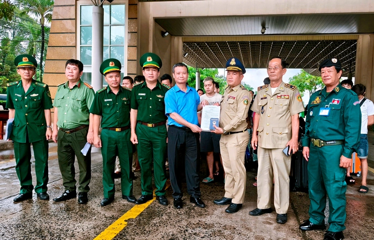 lừa đảo - Ảnh 1.