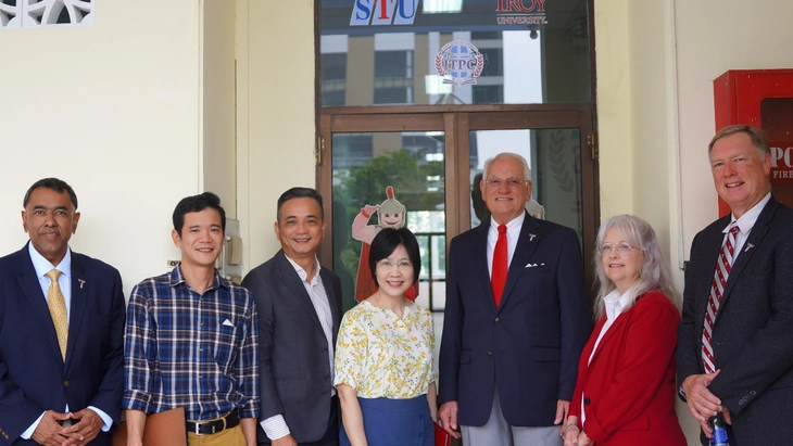 Du học tại chỗ ngành công nghệ thông tin của Troy tại STU - Ảnh 1.