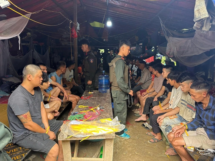 vàng tặc - Ảnh 1.