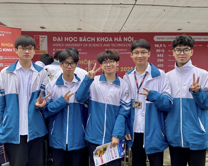 Đại học Bách khoa Hà Nội - Ảnh 1.