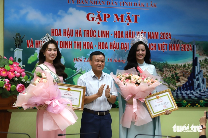 hoa hậu - Ảnh 2.