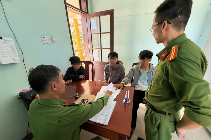 thanh thiếu niên - Ảnh 3.