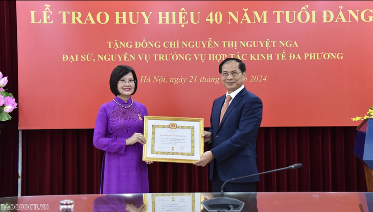 nhà ngoại giao - Ảnh 4.