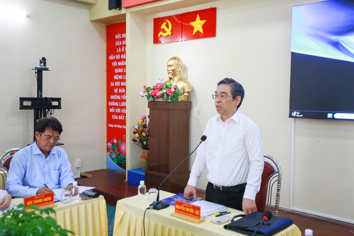 Phó bí thư Nguyễn Phước Lộc khảo sát hoạt động phường Sài Gòn - Gia Định - Chợ Lớn - Ảnh 1.