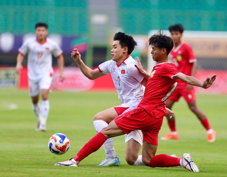 U23 Việt Nam – U23 Lào (hiệp 1) 0-0: U23 VN nhập cuộc lấn lướt U23 Việt Nam – U23 Lào (hiệp 1) 0-0: U23 VN nhập cuộc lấn lướt