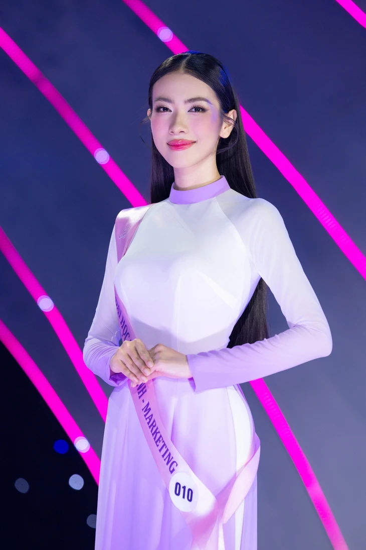 Sinh viên y Hà Nội Đặng Quỳnh Anh là Hoa khôi Sinh viên Việt Nam 2024 - Ảnh 5. Hoa khôi Sinh viên Việt Nam - Ảnh 5.