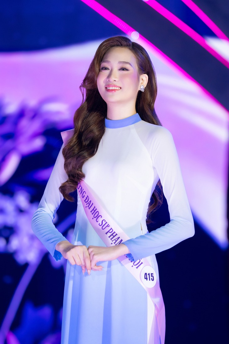 Sinh viên y Hà Nội Đặng Quỳnh Anh là Hoa khôi Sinh viên Việt Nam 2024 - Ảnh 4. Hoa khôi Sinh viên Việt Nam - Ảnh 4.