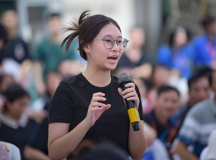 Đủ điểm sàn vào trường nhưng không đủ đậu ngành yêu thích, làm sao? Điểm sàn trường quân đội 2025? - Ảnh 8. xét tuyển - Ảnh 8.