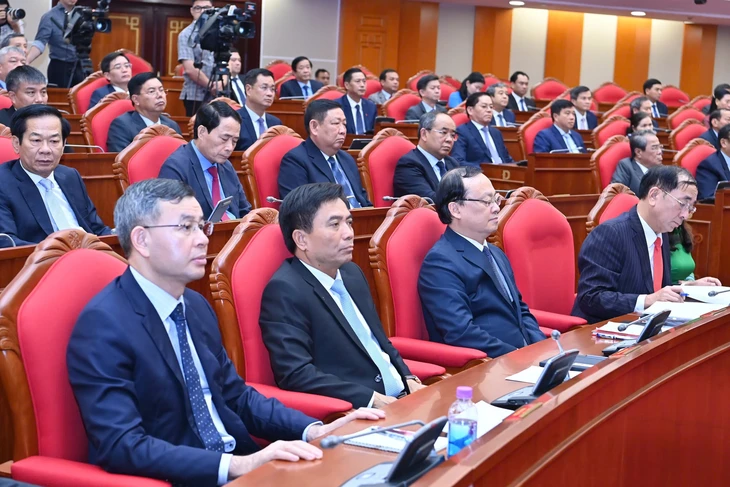 Thông báo Hội nghị lần thứ 12 Ban Chấp hành Trung ương Đảng khóa XIII - Ảnh 3.