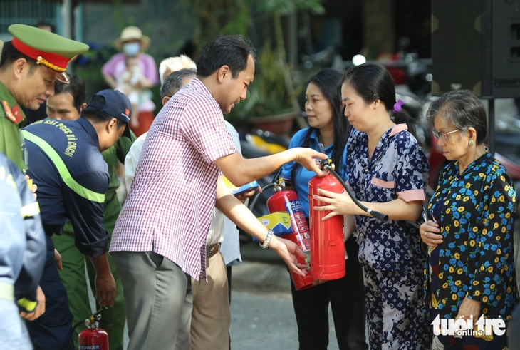 chuồng cọp - Ảnh 16.
