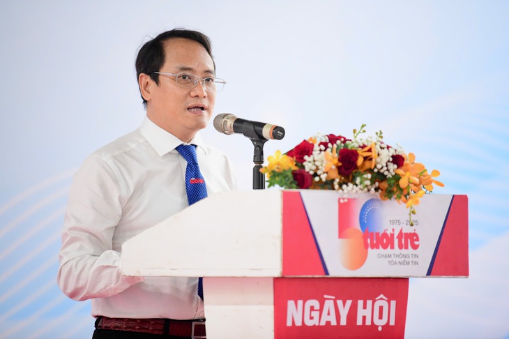 Bộ Giáo dục và Đào tạo lưu ý thí sinh thời điểm 'nóng' đăng ký xét tuyển - Ảnh 3.