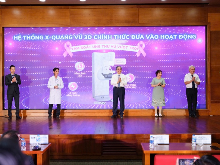 máy X-quang vú 3D - Ảnh 1.