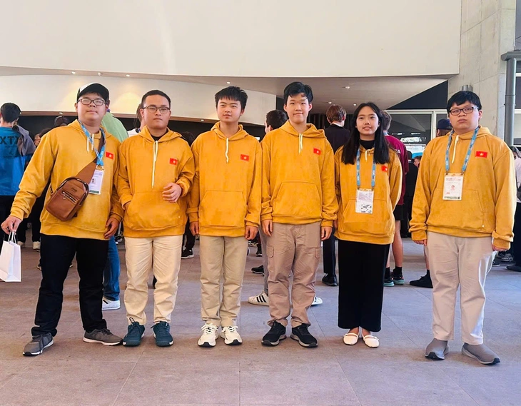 100% học sinh Việt Nam đoạt huy chương tại kỳ thi Olympic Toán quốc tế - Ảnh 1.