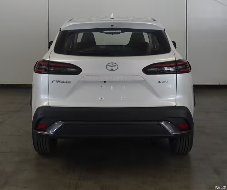 Toyota Corolla Cros - Ảnh 3.