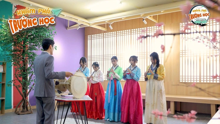 19h ngày 20-7, Trường đại học Yersin Đà Lạt lên sóng Khám phá trường học - Ảnh 1.