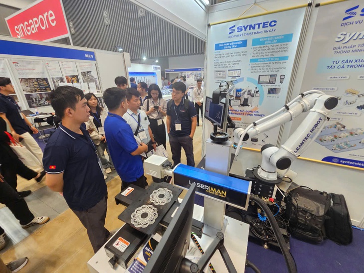 Doanh nghiệp Trung Quốc áp đảo tại triển lãm ngành cơ khí- Ảnh 4.