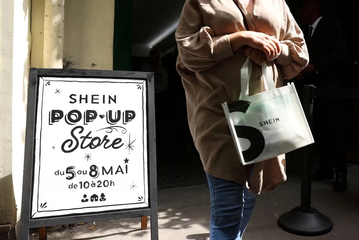 Sàn Shein và Temu của Trung Quốc sụt mạnh tại Mỹ, lấn tới ở châu Âu - Ảnh 1.